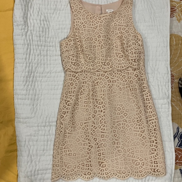 J. Crew Tiered Shift Dress (Lace) - Size 8 - Picture 4 of 5